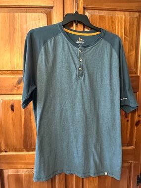 Field and Stream Men's Raglan Henley Short Sleeve Shirt XL